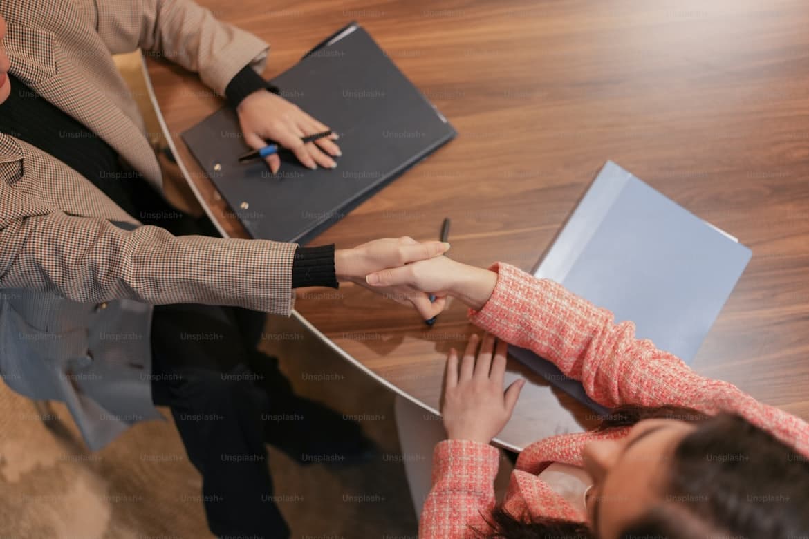 How Recruiters Read Resumes: What They Actually Look For